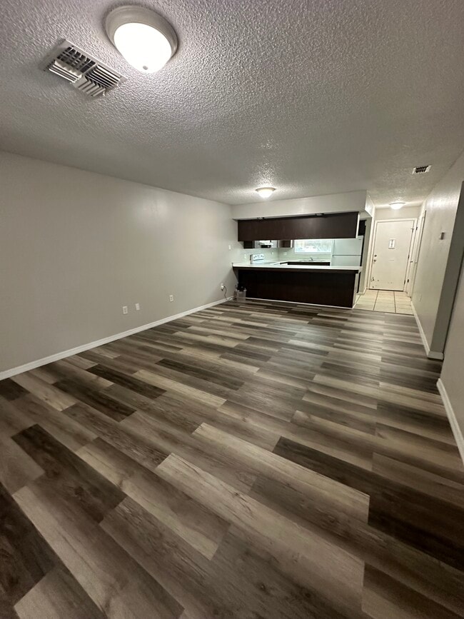 Photo - 8085 Omaha Cir