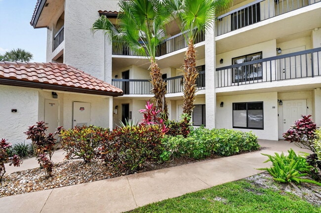 Photo - 10173 Mangrove Dr Unit 204