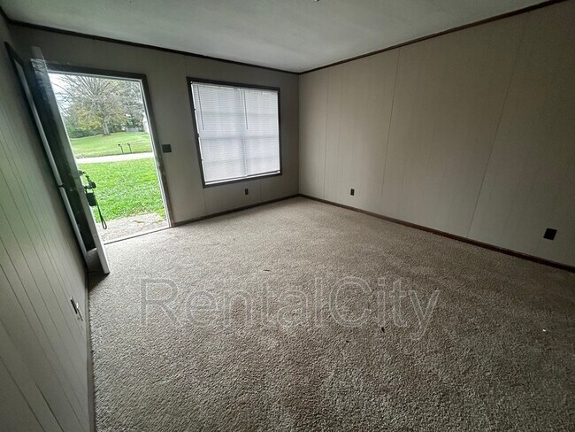 Photo - 2799 Christmasville Rd