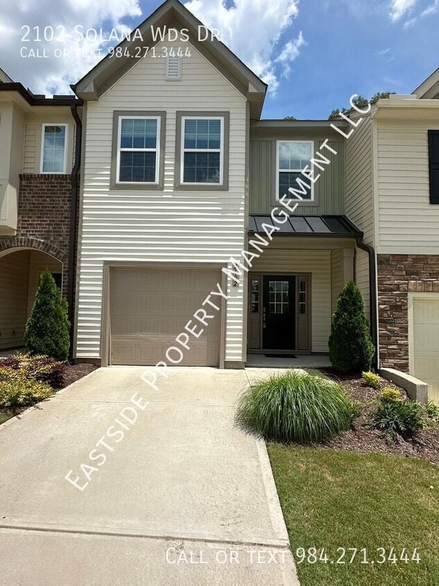 Photo - 2102 Solana Wds Dr-