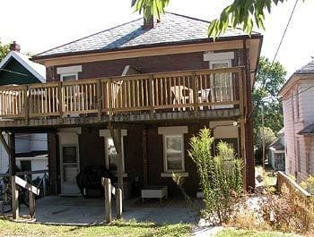 Photo - 4 Bedroom North Campus Newly Remodeled Hou...