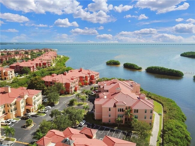 2732 Via Murano #523