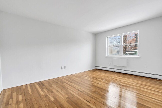 5th Avenue Apartments