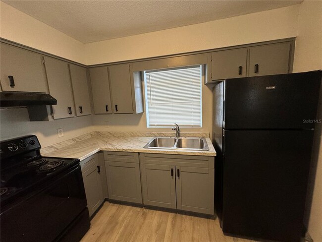 11314 N 52nd St Apartment Unit C-18 - Tampa, FL | ForRent.com