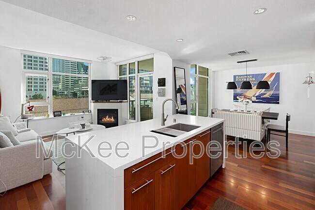 Building Photo - 1199 Pacific Hwy Unit #603