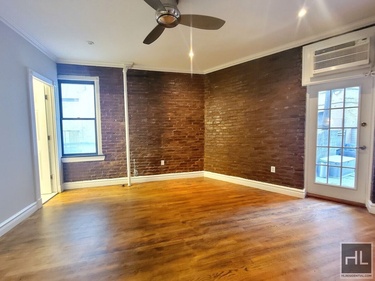 E 13TH ST. - E 13TH ST. Apartment Unit 6F