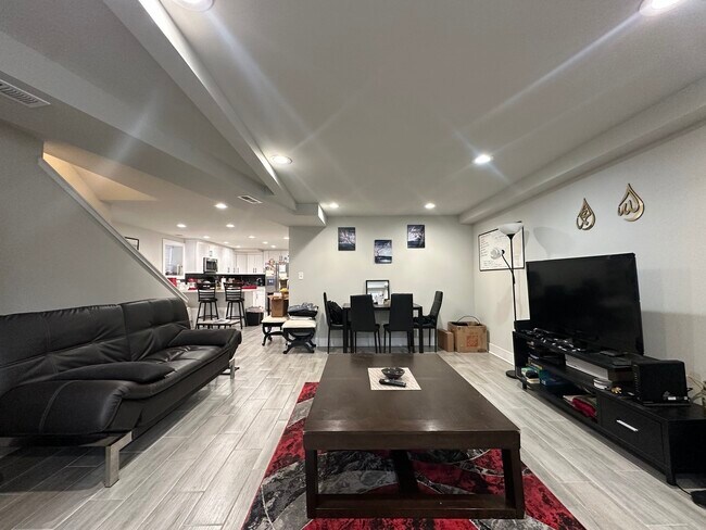 Photo - 2524 W Superior St Unidad GF