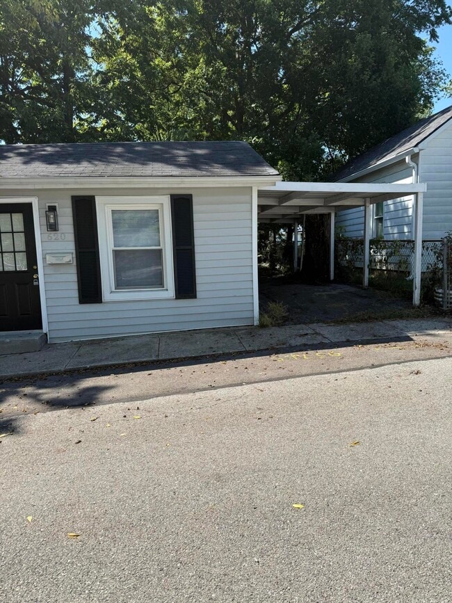 Photo - 620 Locust St