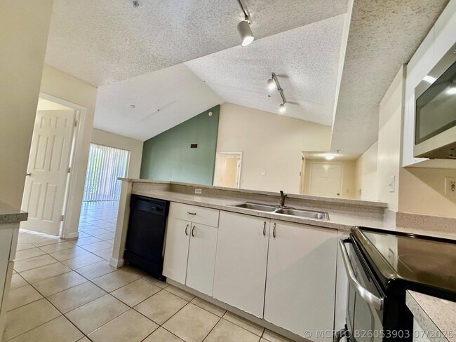Photo - 3840 Lyons Rd Unit 305