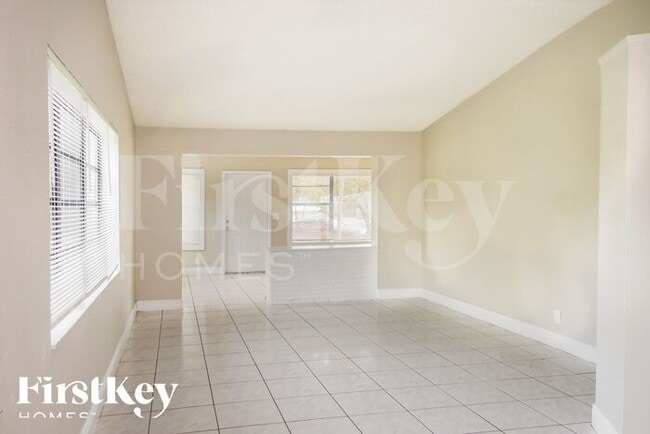 Photo - 1501 NW 16th Ln