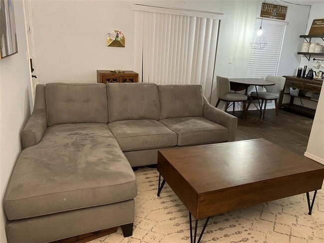 Photo - 4611 W North B St Unit 117