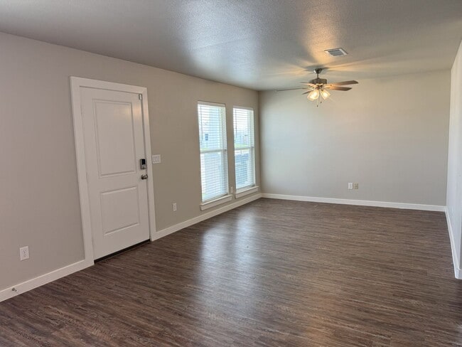 Photo - Upland Crossing Gem