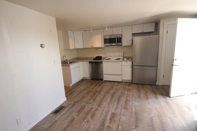 Photo - 1505 5th Ave W Unidad 1