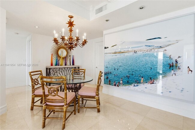 Building Photo - 430 Grand Bay Dr Unit 904