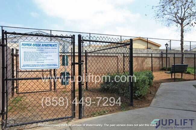 Photo - 1475 Graves Ave Unit 086