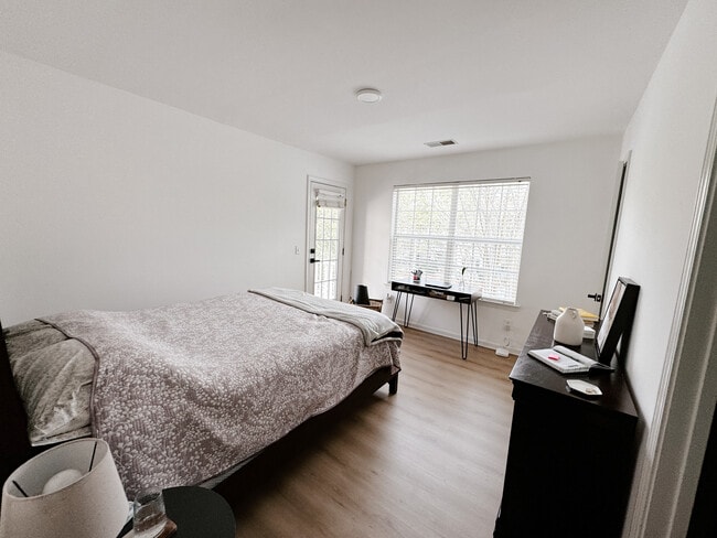 Photo - 215 Dillard Mill Dr