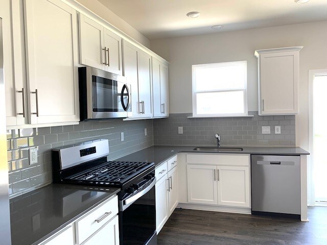 Photo - 120 Pisgah St