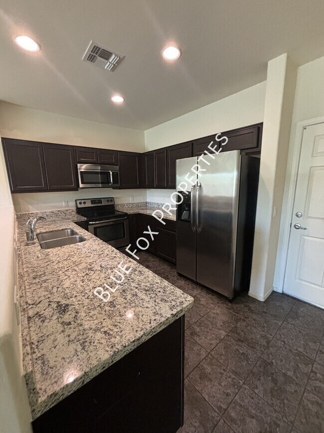 Photo - 4170 N Thurston Ln