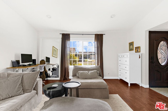 Photo - 13223 Arabella St