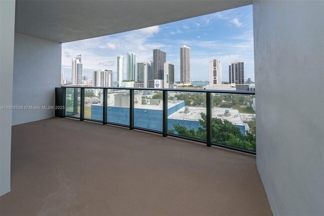 Building Photo - 1600 NE 1st Ave Unit 1001