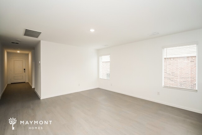 Photo - 2017 Welsh Ln