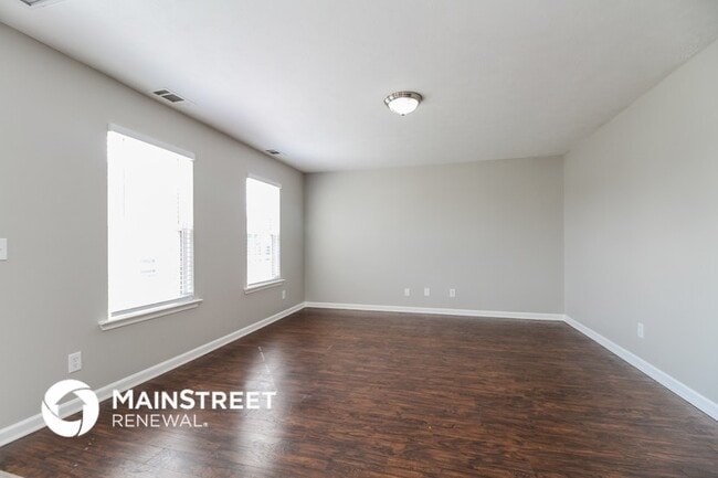 Photo - 675 Holland Ridge Dr