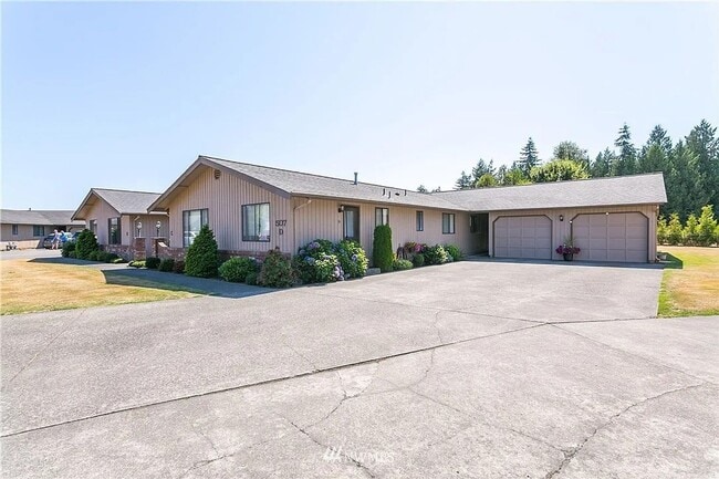 Photo - Adorable 2 Bedroom in Lynden! Unit 507 Forest Circle  C