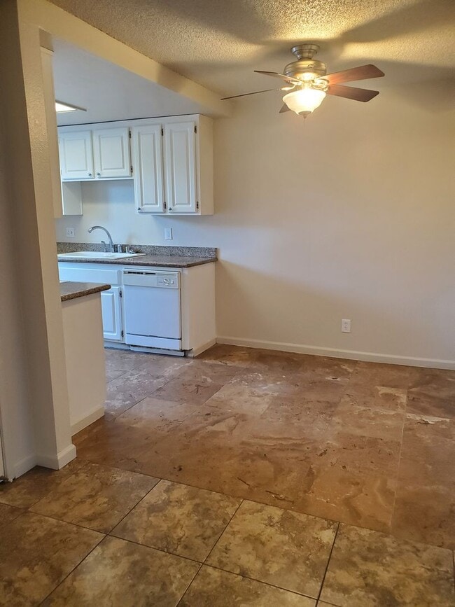 Photo - FLO1313 Unit 155