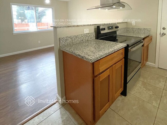 Photo - 5512 Chauncey Way