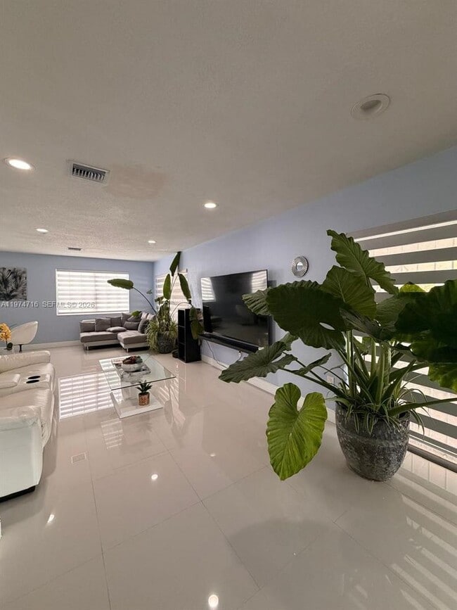 Photo - 1461 NW 137th St