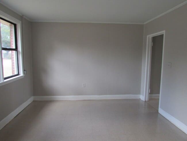 Photo - 1 Dixie Dr Unit B