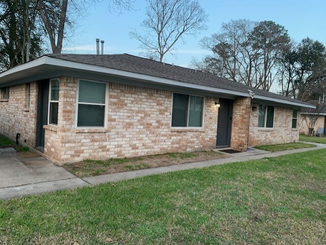 Photo - 604 Wilson Rd