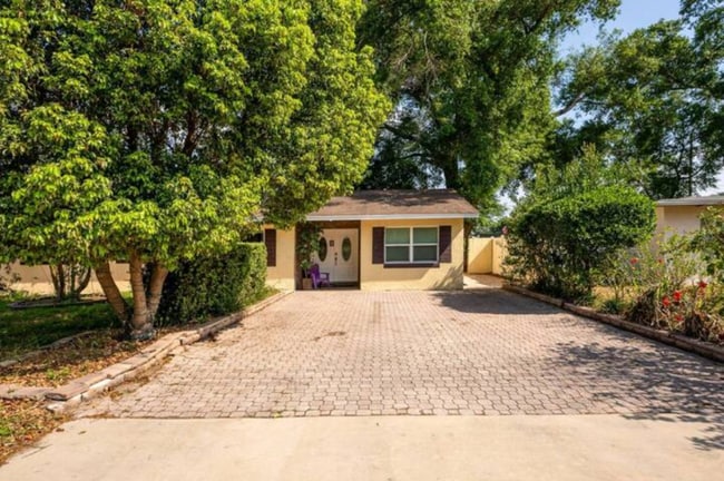 Photo - 2721 Raeford Rd