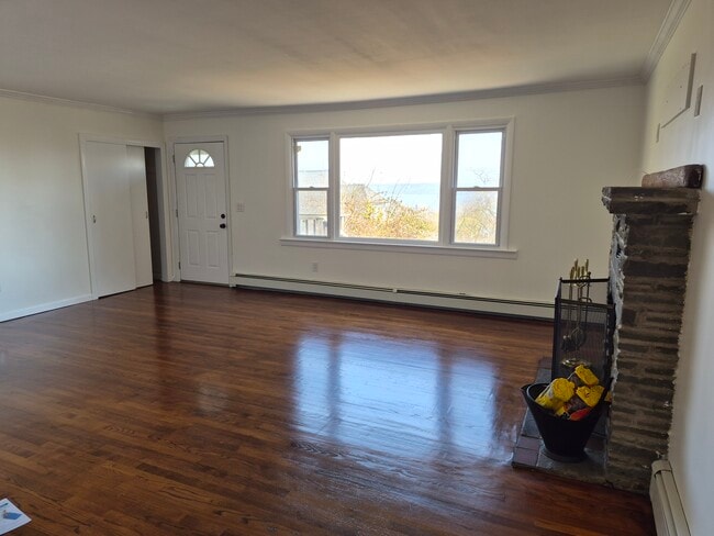 Photo - 27 Oakwood Dr