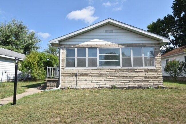 Building Photo - Mishawaka- near Bethel University, shoppin... Rental