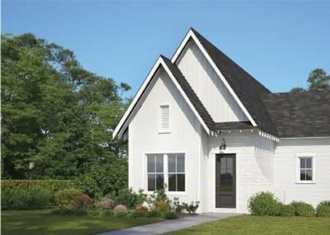 Photo - Available NOW !