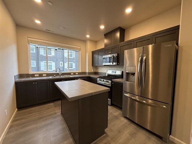 Photo - 14233 SW 169th Ave