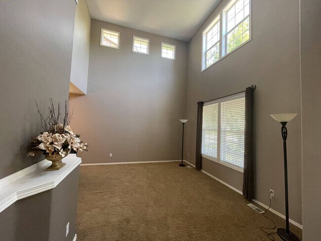 5241 NW Skycrest Pkwy