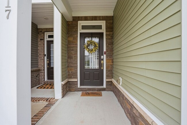 Photo - SPACIOUS AND BEAUTIFUL HOME IN MORRISVILLE-BRIER CREEK AREA