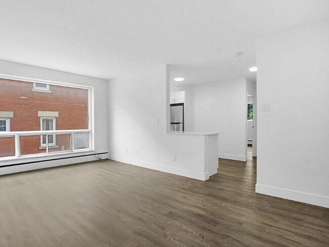 Photo - 69 Cartwright St