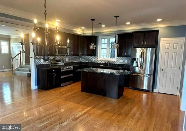 Photo - 113 Henry Stoupe Way