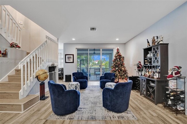 Photo - 18231 SW 27th St