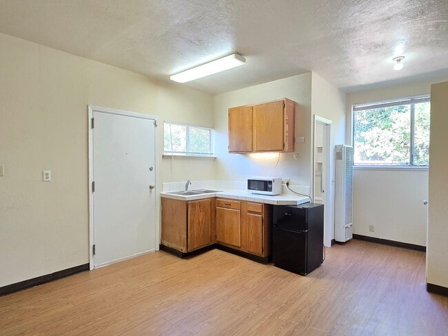 Photo - 1264 Locust St Unit Studio