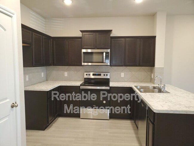 Photo - 2920 Bluets Dr