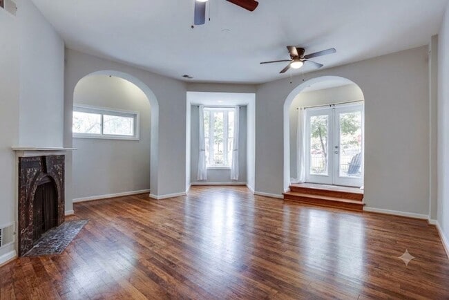 Photo - Capital Hill East Townhouse | 3 bd 2.5 bth | Two Patios | Hardwood Floors