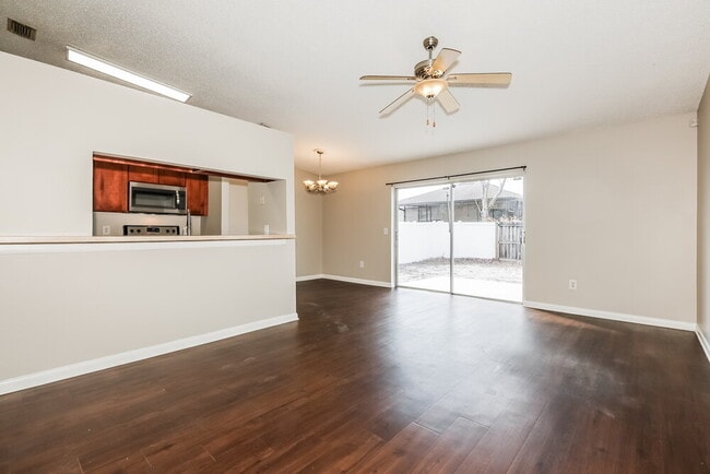 Photo - 4059 Forecast Dr