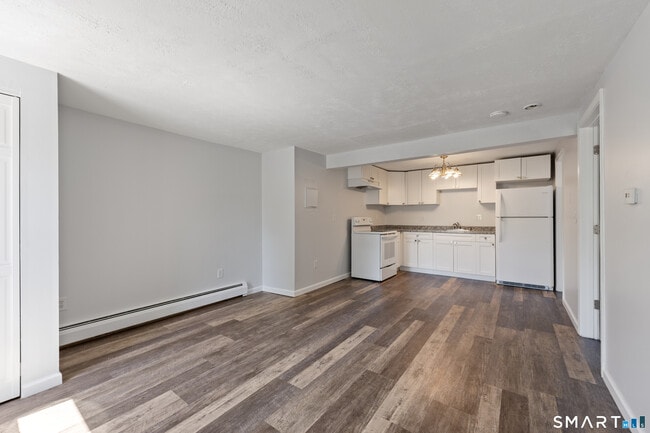 Photo - 9 Guiel Pl Unit 2
