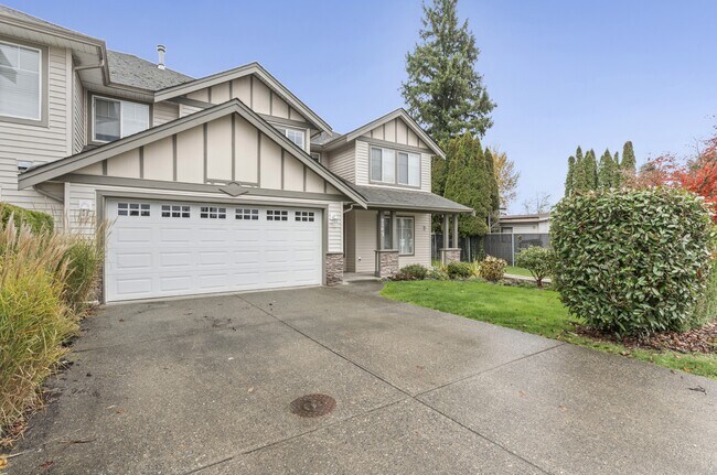 Photo - 9167 Hiebert St