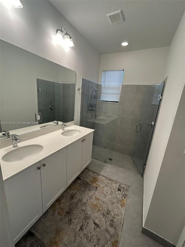 Photo - 5541 Agostino Way