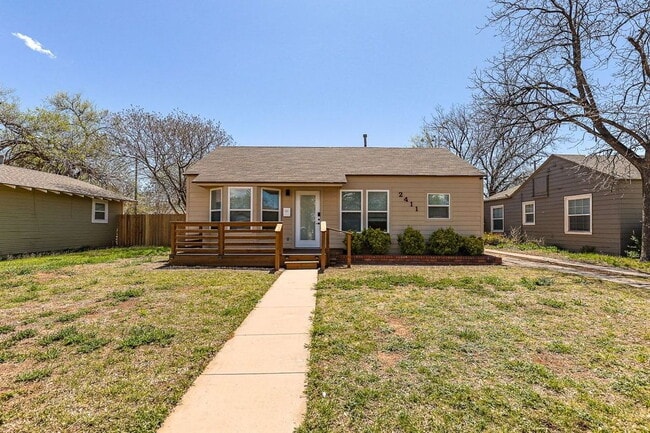 Building Photo - Cute 2 Bedroom Close to Texas Tech Rental